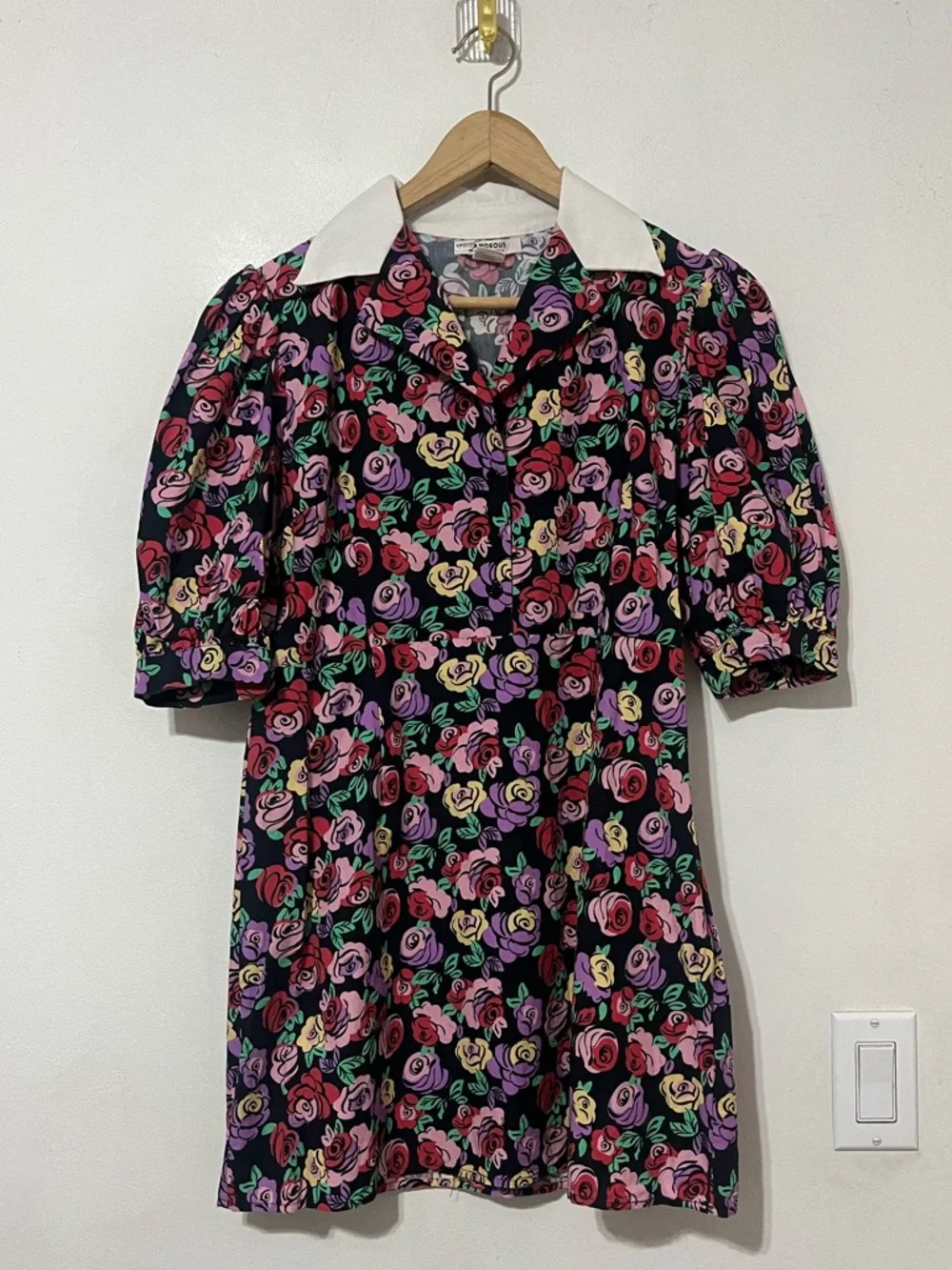 Glamorous multi graphic